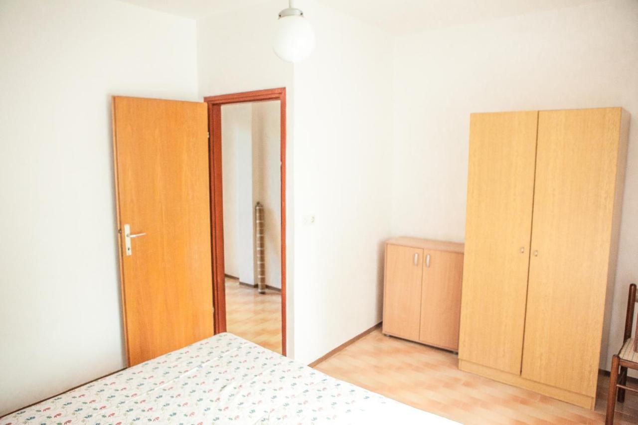 Apartments Alma Novalja Luaran gambar