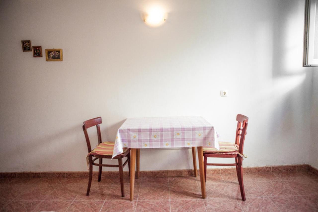 Apartments Alma Novalja Luaran gambar